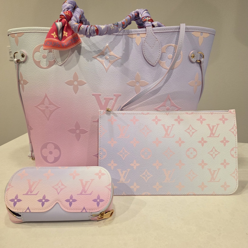 BUNDLE 2022 Louis Vuitton Neverfull MM Sunrise Pastel w/ Sunglass Case & Twills